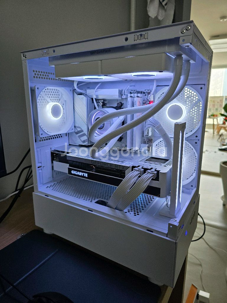 7800X3D 게이밍 컴퓨터--0