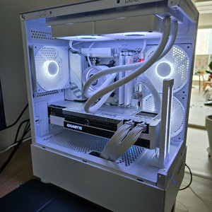 7800X3D 게이밍 컴퓨터
