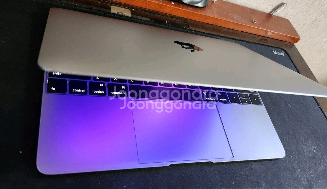 뉴맥북에어 12인치 고급형 CPU M3메모리8--6