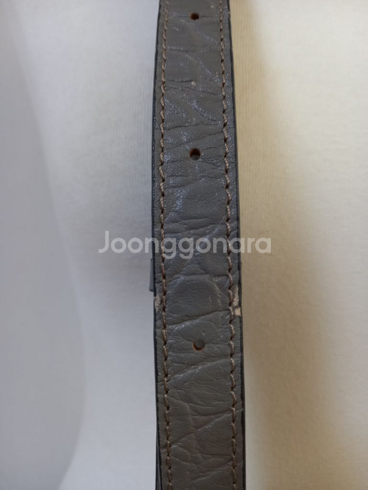 더븧엠,니나리치 가죽 크로스끈 새상품--9