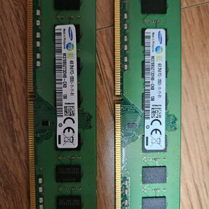 DDR3 램 4GB 2개