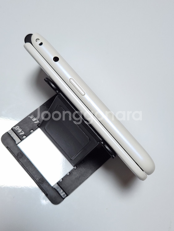A급) 스타일폴더 32G 무잔상 화이트 53375--8