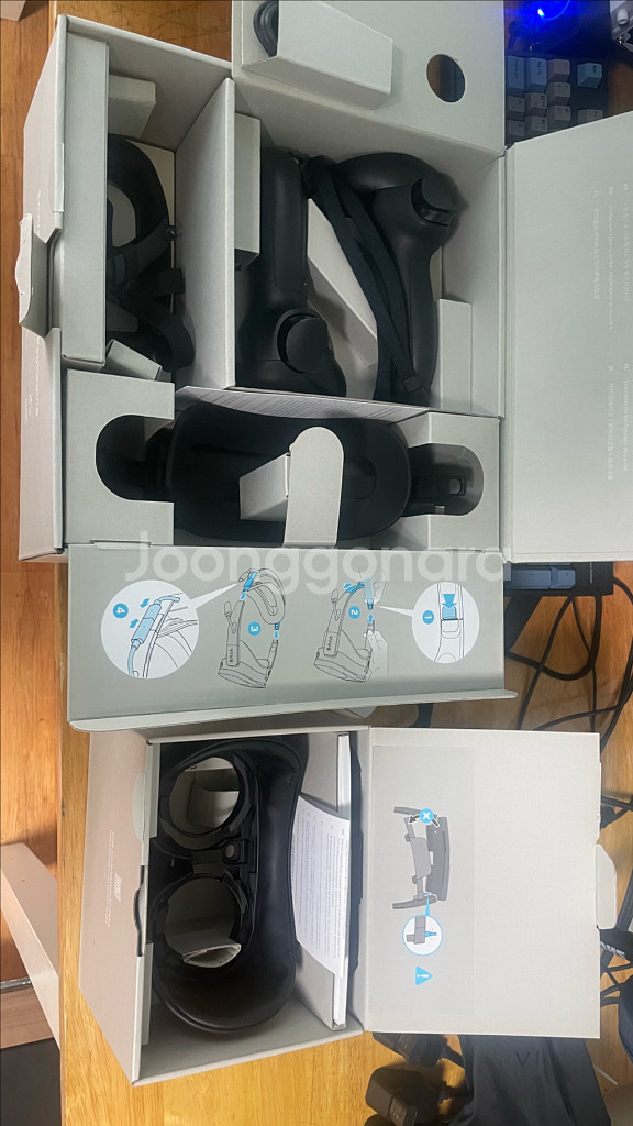 vive elite xr 페이셜트래커 및 악세서리--2