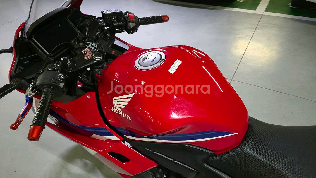 부산) 24년식 CBR500R 신차급 급매--4