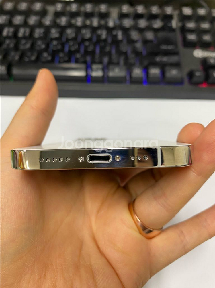 아이폰12프로 화이트 SSS급 512GB 배터리100%--3