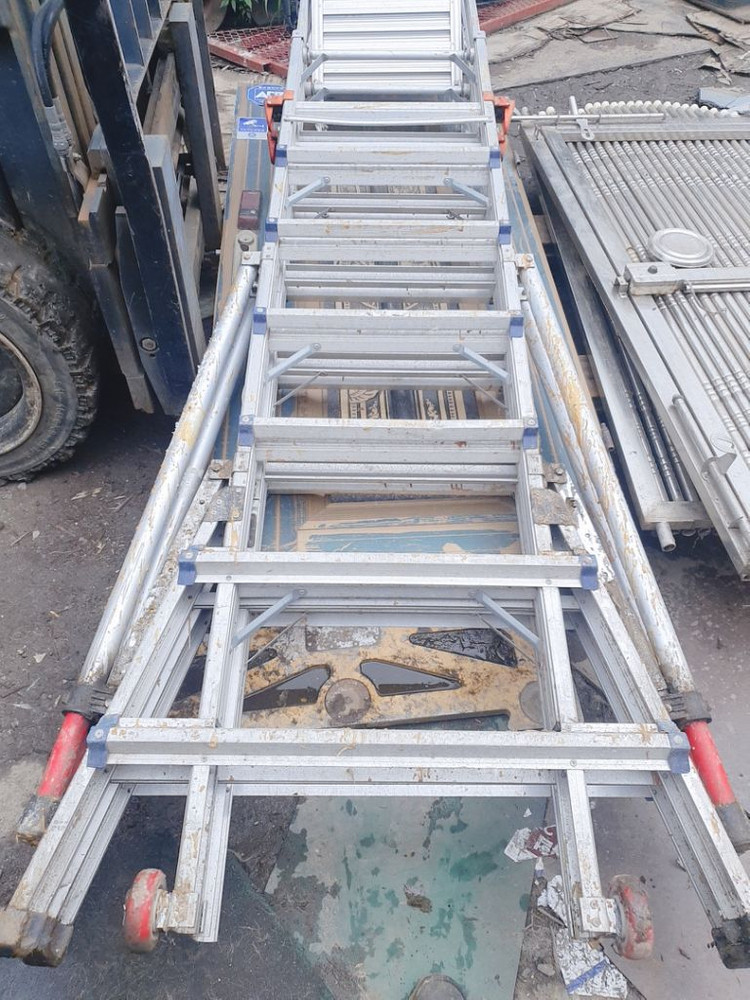 3단사다리 / 안전 발판 사다리 이미지