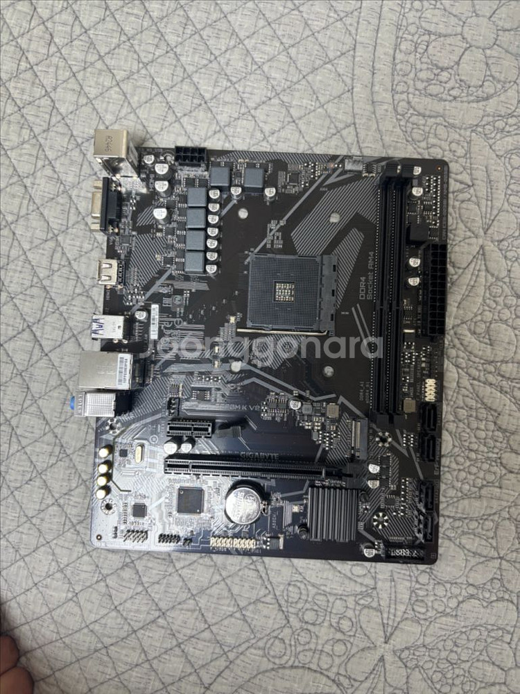 기가바이트 A520M K V2 메인보드 as2년이상 남--1