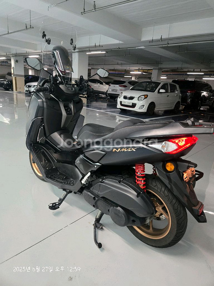 nmax125 24년식--3