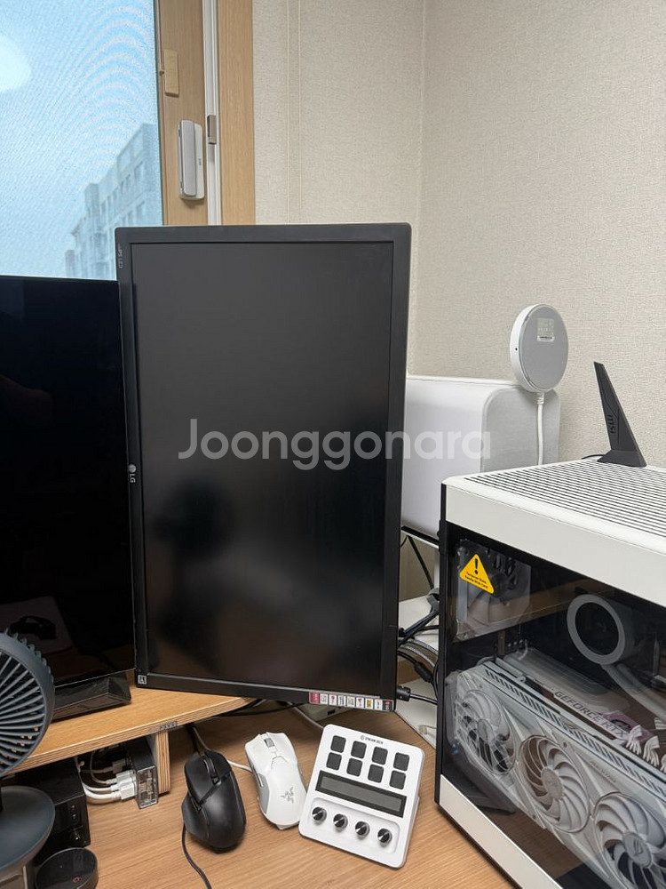 Lg 4K C2KNB 42인치 TV & 모니터,27인치--1