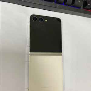 KT 갤럭시Z플립5 화이트 256GB 무잔상