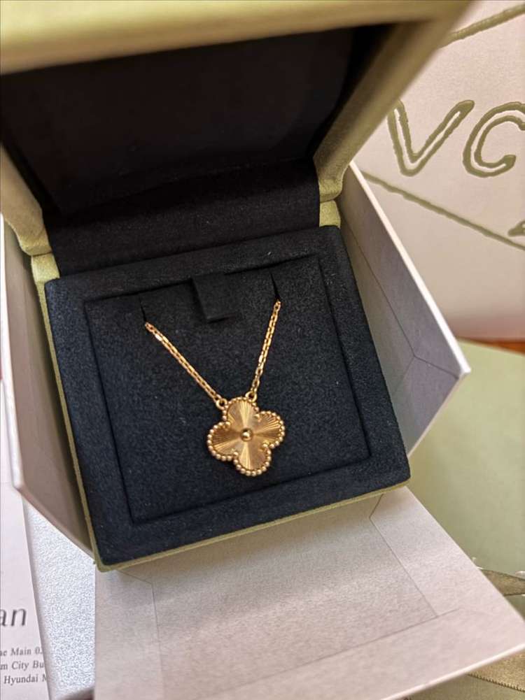 반클리프아펠 빈티지 알함브라 기요세 목걸이 옐로우골드--2