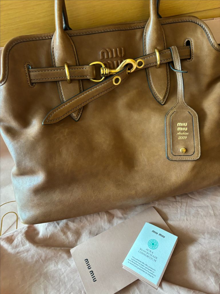 미우미우 아방뛰르백/보백 (일명:채정안백)--1