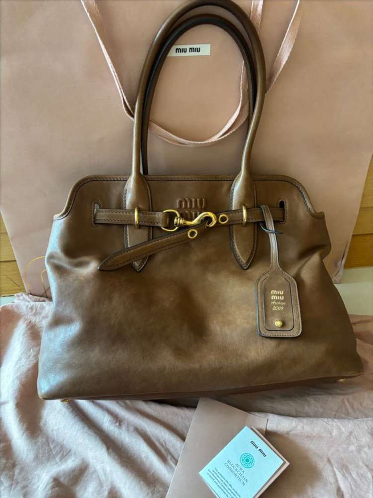 미우미우 아방뛰르백/보백 (일명:채정안백)--2