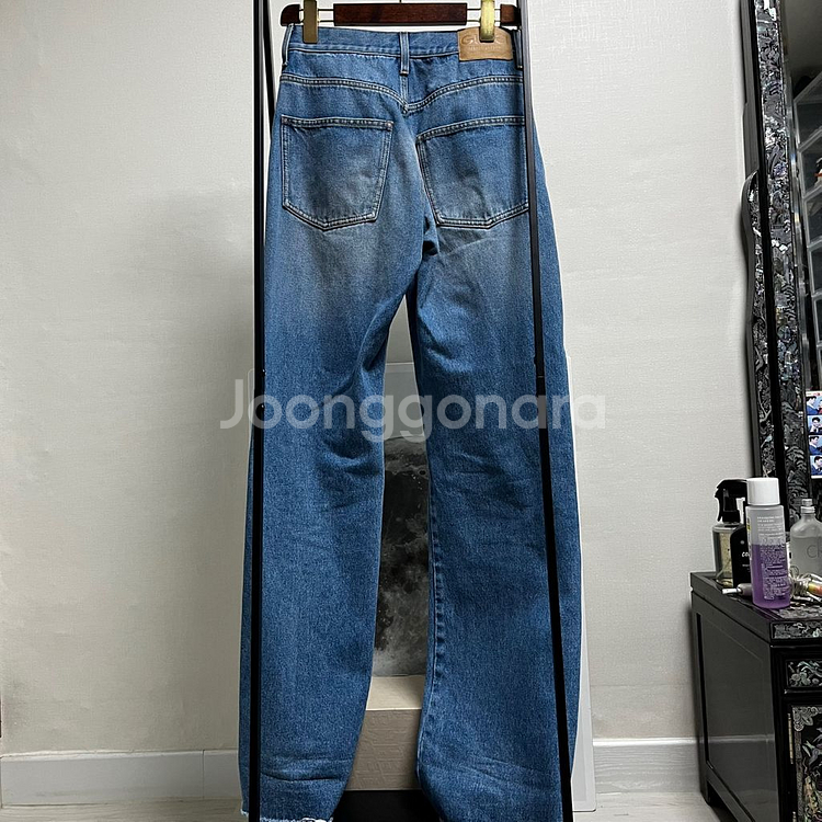 정품 24) 구찌 홀스빗 워싱 오버핏 데님 청바지--2