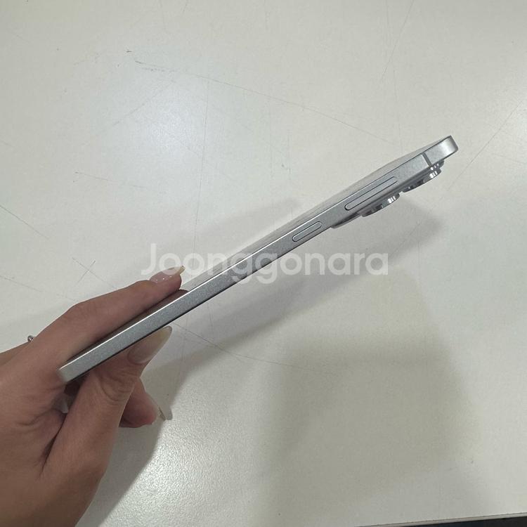 (S급)자급제 갤럭시S25엣지 512 판매해요--4
