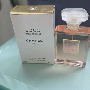 샤넬 향수 마드모아젤 100미리 새제품