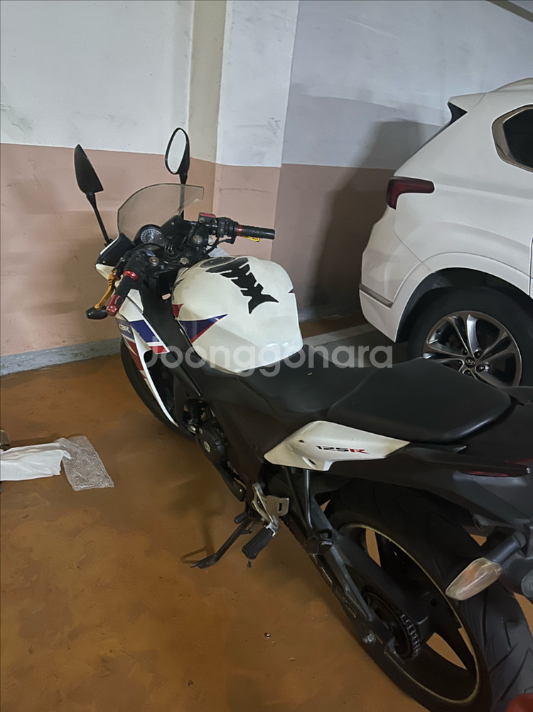 혼다 cbr125r--1