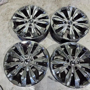 쌍용PCD G4렉스턴아레나 20인치 크롬휠판매