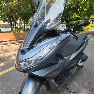 pcx125 21년식 팔아요