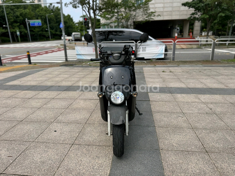 혼다 벤리110 17년식 짧은키로수 판매합니다--1