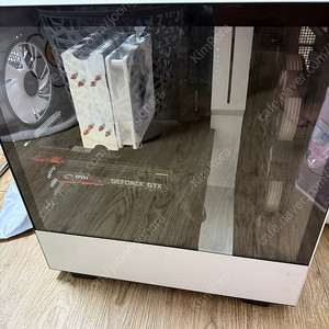i7 9700k 1080ti