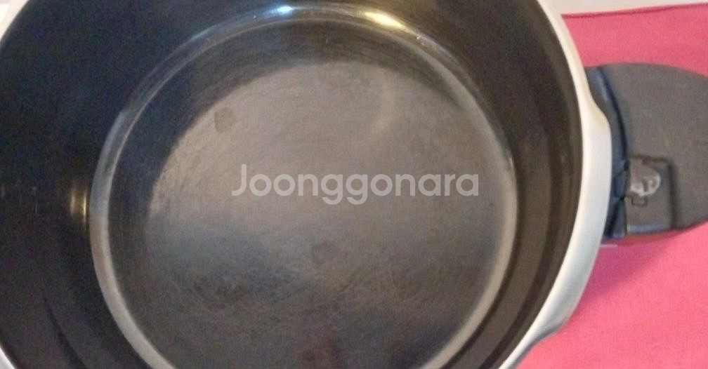 (중고)실리트 압력솥팝니다(3리터)--4