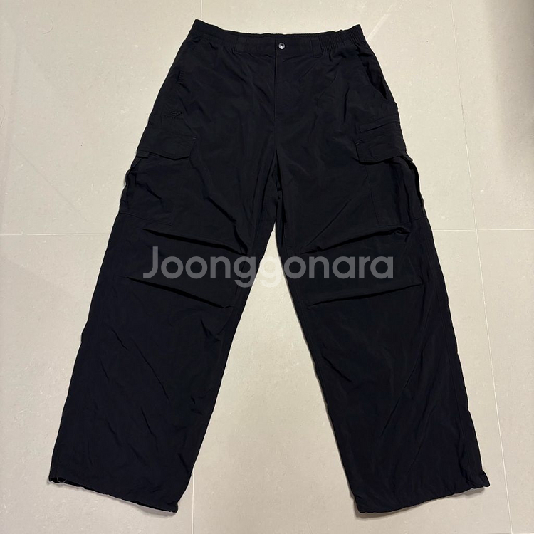 정품 뉴발란스 나일론 파라슈트 와이드팬츠 블랙 카고바지--2