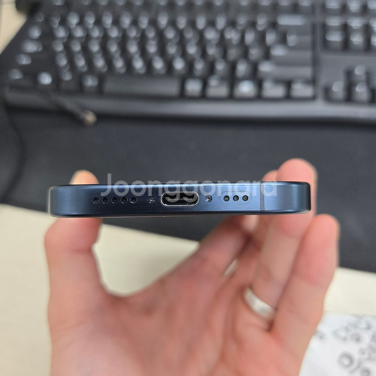 아이폰 15 Pro 256GB 블루--4