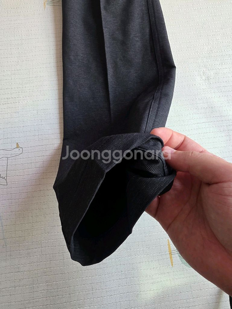 아이더 남성 간절기 데님라이크 팬츠 새상품 팔아요.--2