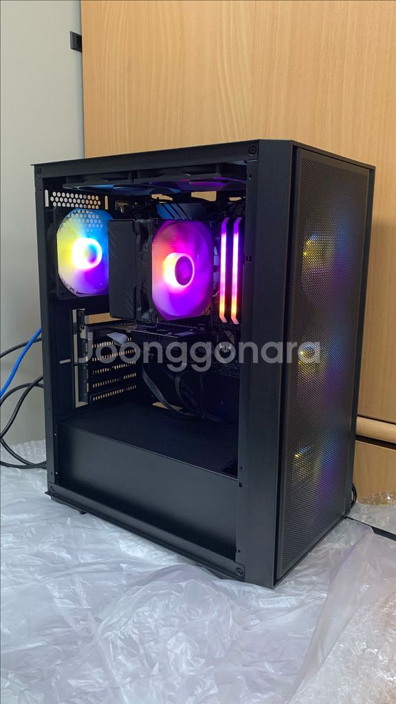 라이젠 5600 b550m 반본체 pc 팝니다.--0