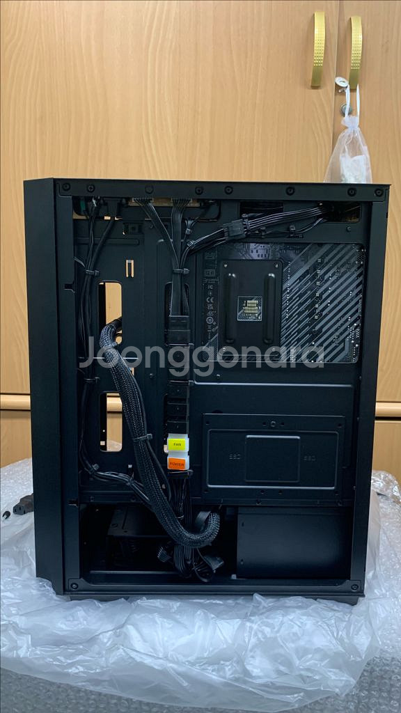 라이젠 5600 b550m 반본체 pc 팝니다.--1