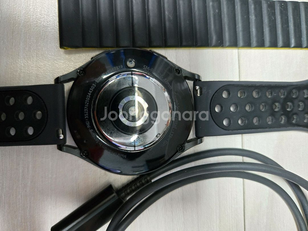 갤럭시워치5 44mm 그라파이트 LTE 판매 합니다--2