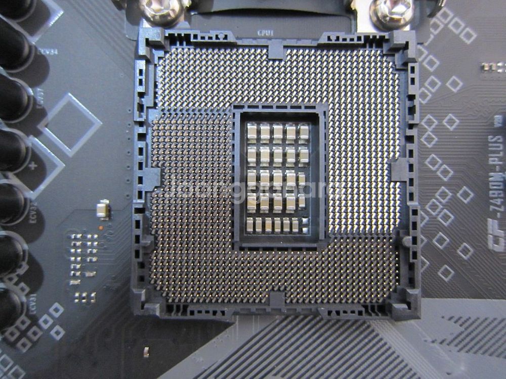 COLORFUL BATTLE-AX Z490M-PLUS--1