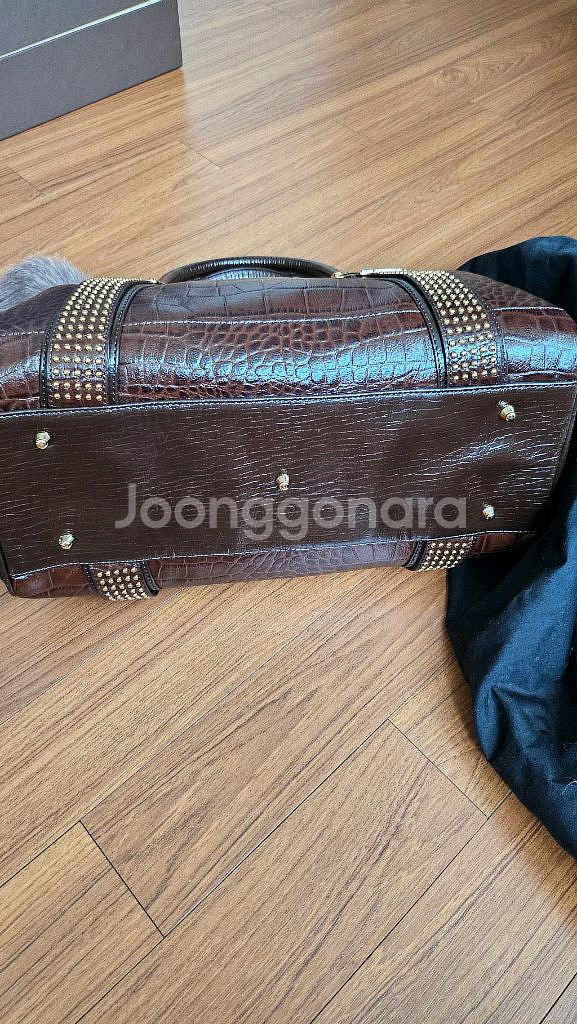 메트로시티 브라운 가죽 토트백이에요--2