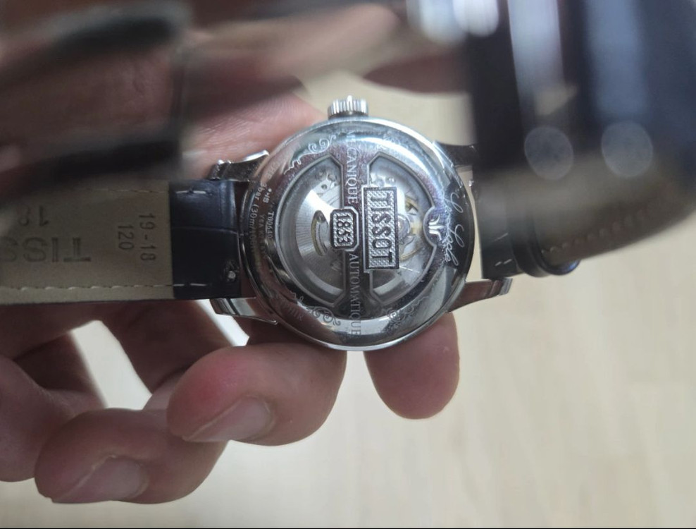 티쏘 르 로클 오토매틱 시계 이미지