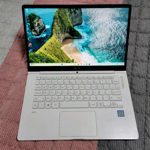 LG그램 노트북 14Z970,i5 7200u,8/512