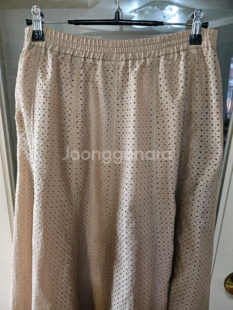 DKNY 백밴딩 펀칭 롱스커트 S--4