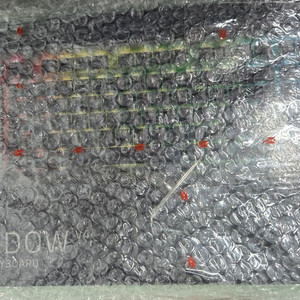 razer 블랙 위도우 v4 키보드 새 상품 팝니다