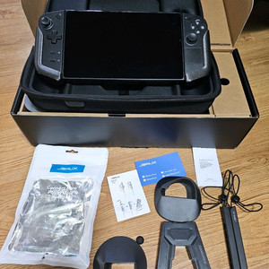 리전고(정발) 512gb(보증 26년 2월까지)