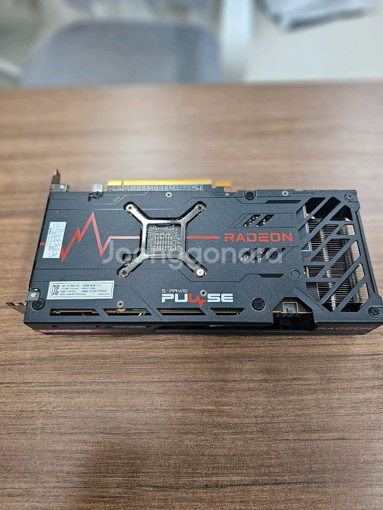 라데온 RX 7800 XT 펄스 팝니다.--1