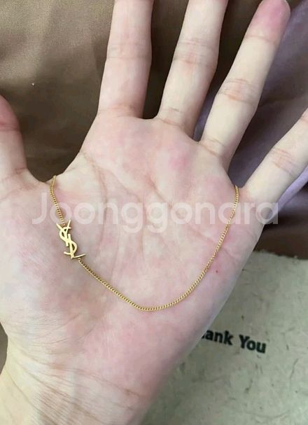 입생로랑 목걸이--2