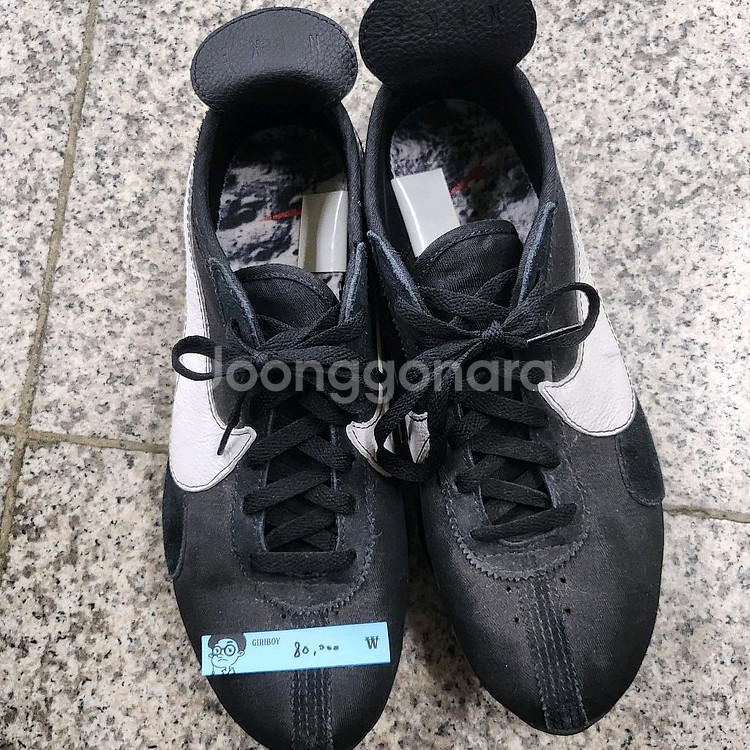 기리보이 애장품 나이키 문레이서 275--0