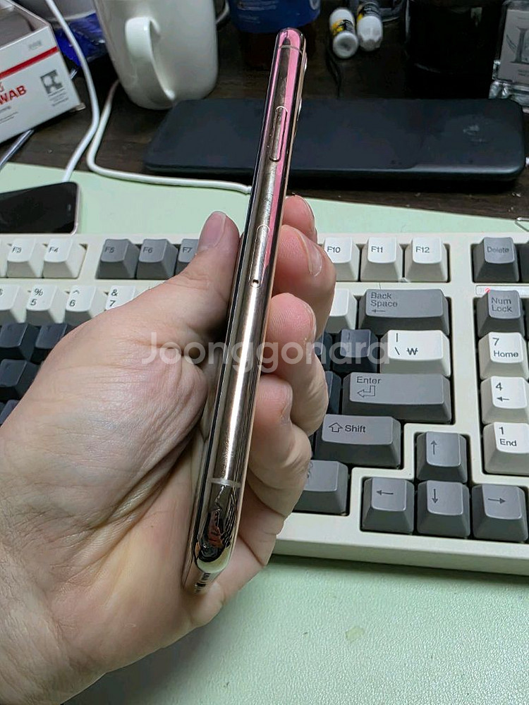 (1900)아이폰11프로 64 판매합니다--0
