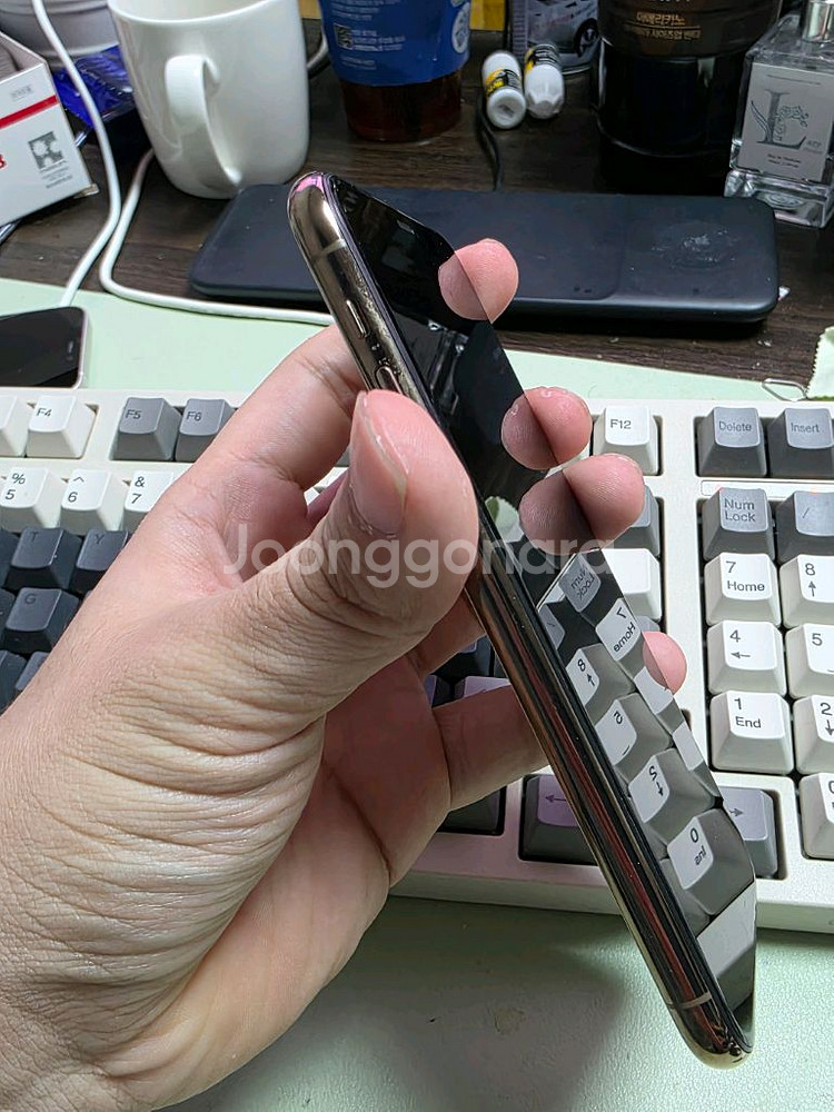 (1900)아이폰11프로 64 판매합니다--2