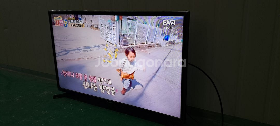 4163 삼성 32인치 스탠드 LED TV(블랙)--2