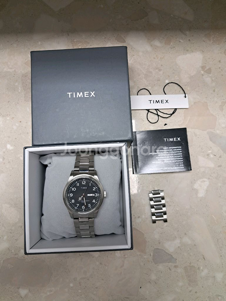 타이맥스 워터베리 TW2W14800 쿼츠 시계팝니다.--0