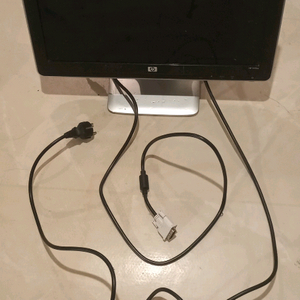 모니터 + 전원선 + 데이터케이블, Monitor 19