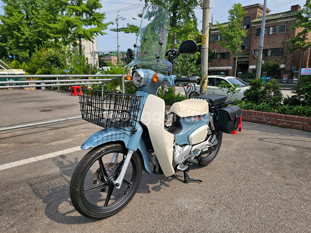 24년식 슈퍼커브110 300km미만 주행--0