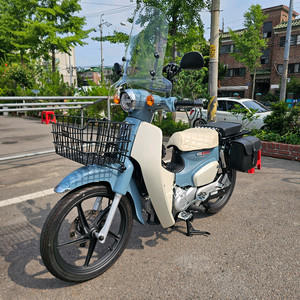 24년식 슈퍼커브110 300km미만 주행