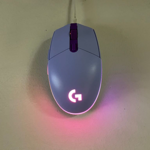 로지텍 g102 2세대 라이트싱크 퍼플 마우스 키보드